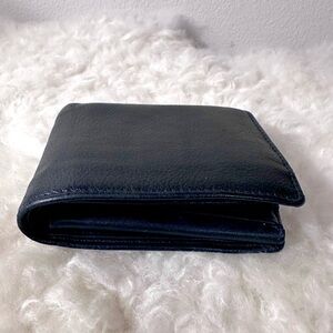 Red ili New York Black Leather Wallet